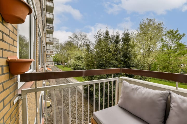 Foto 18 van Van Nijenrodeweg 836