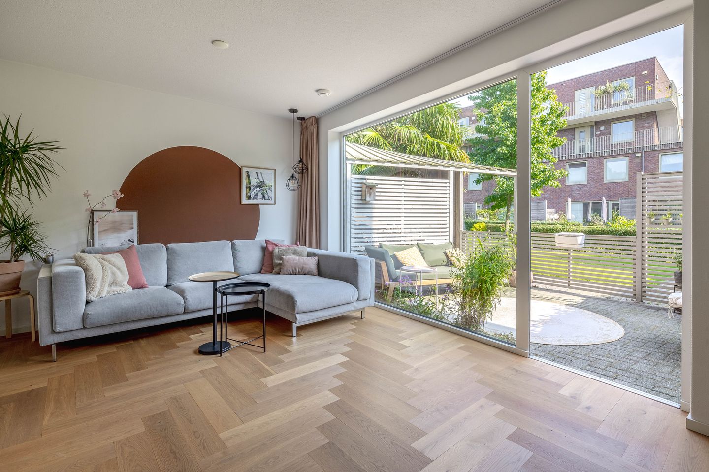 Photo 10 of Paterswoldseweg 152