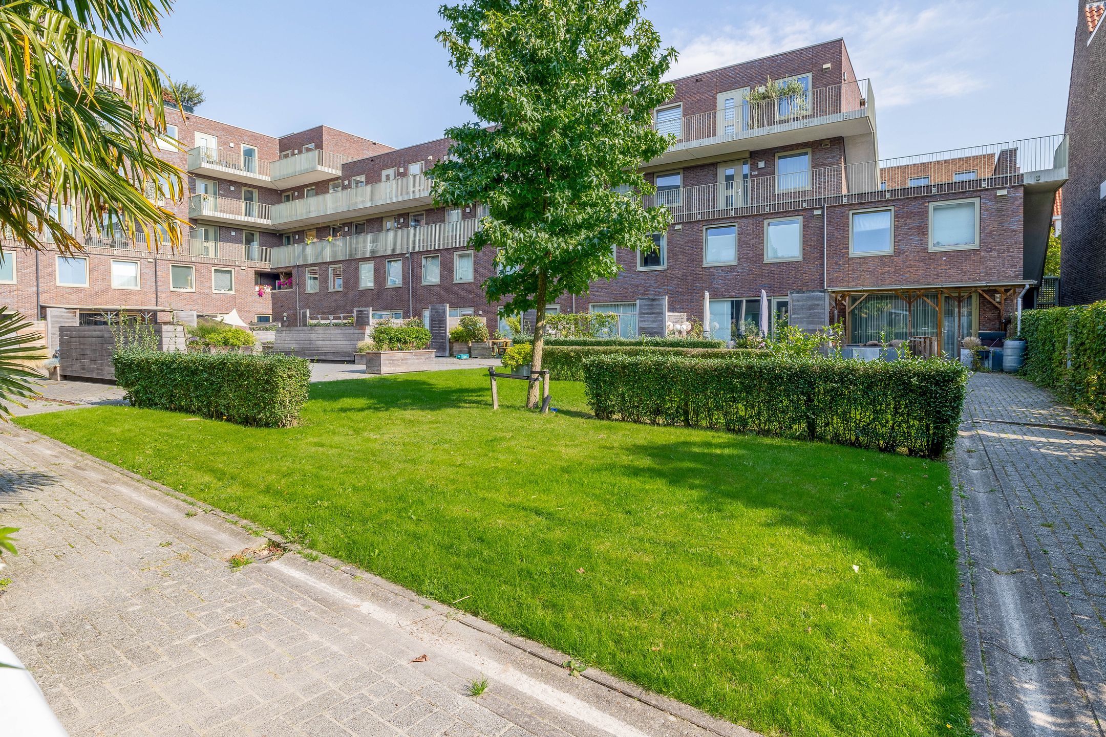 Photo 12 of Paterswoldseweg 152