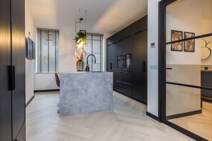 Foto 8 van St. Nicolaasstraat 5