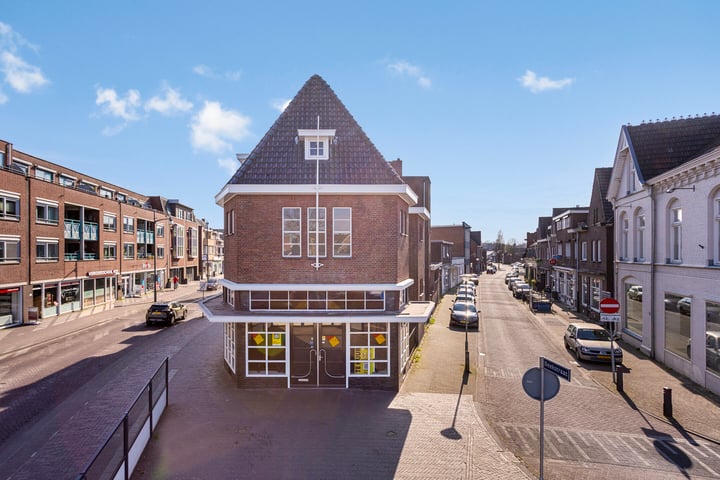 Grotestraat 82, Tegelen