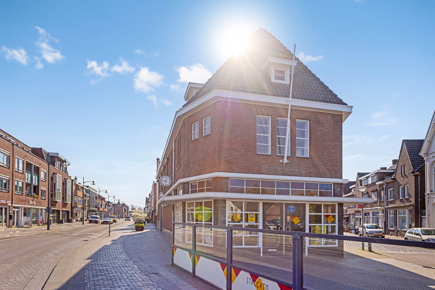 Bekijk foto 2 van Grotestraat 82