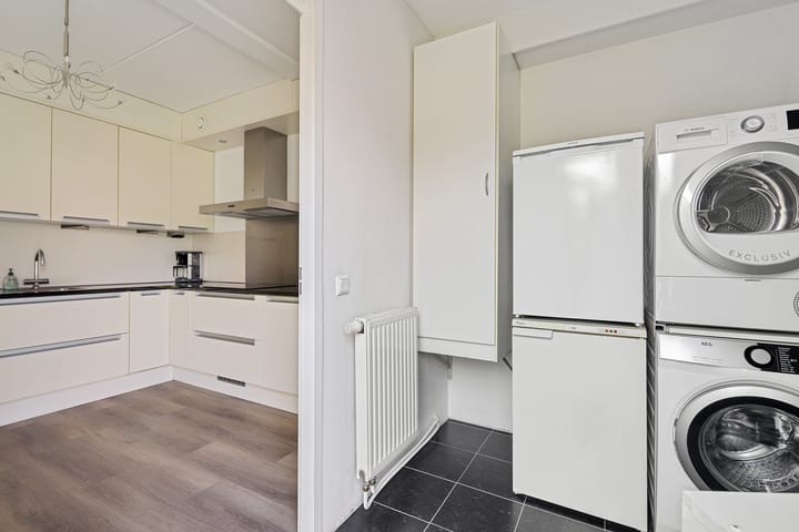 Photo 19 of Frederik Hendriklaan 37