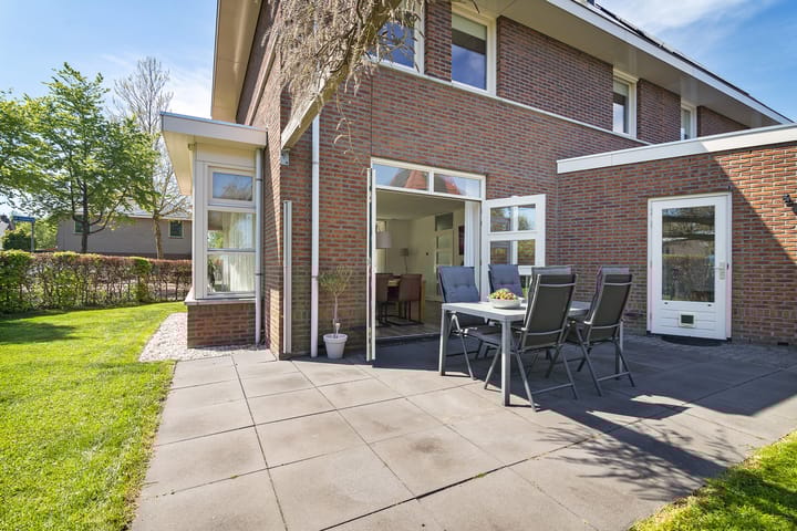 Photo 34 of Frederik Hendriklaan 37