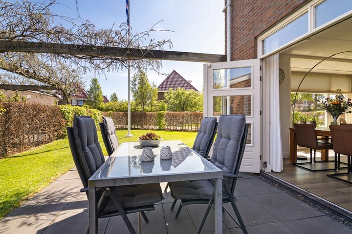 Photo 33 of Frederik Hendriklaan 37