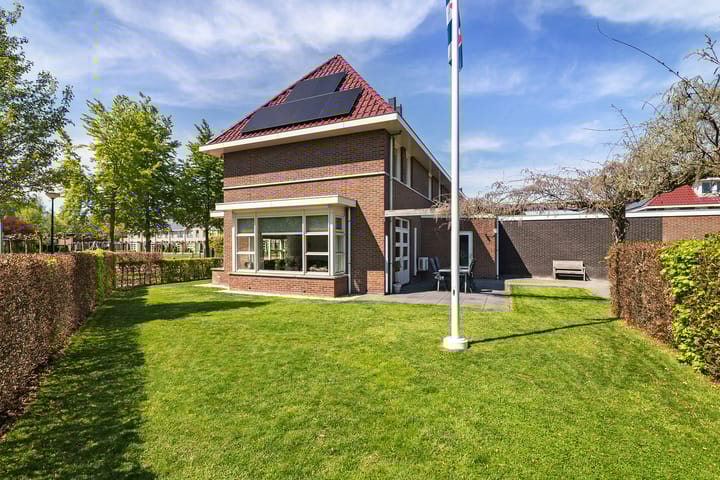 Photo 37 of Frederik Hendriklaan 37