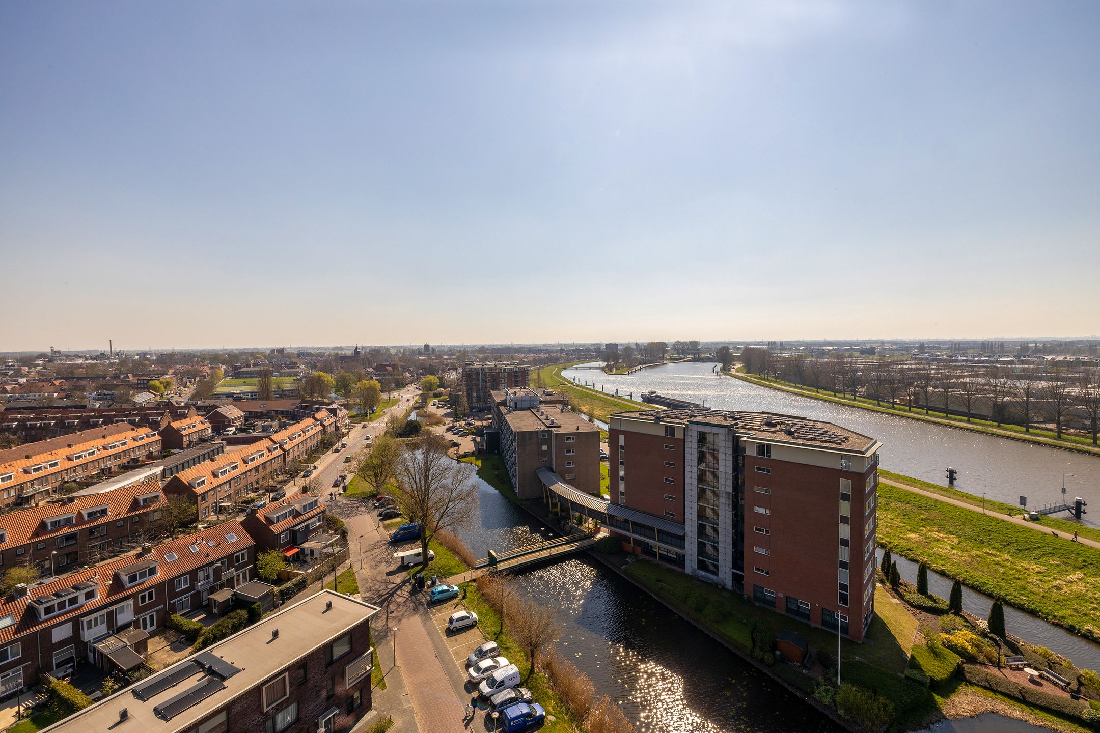 Foto 18 van Uiverplein 210