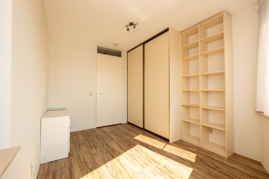 Foto 37 van Uiverplein 210