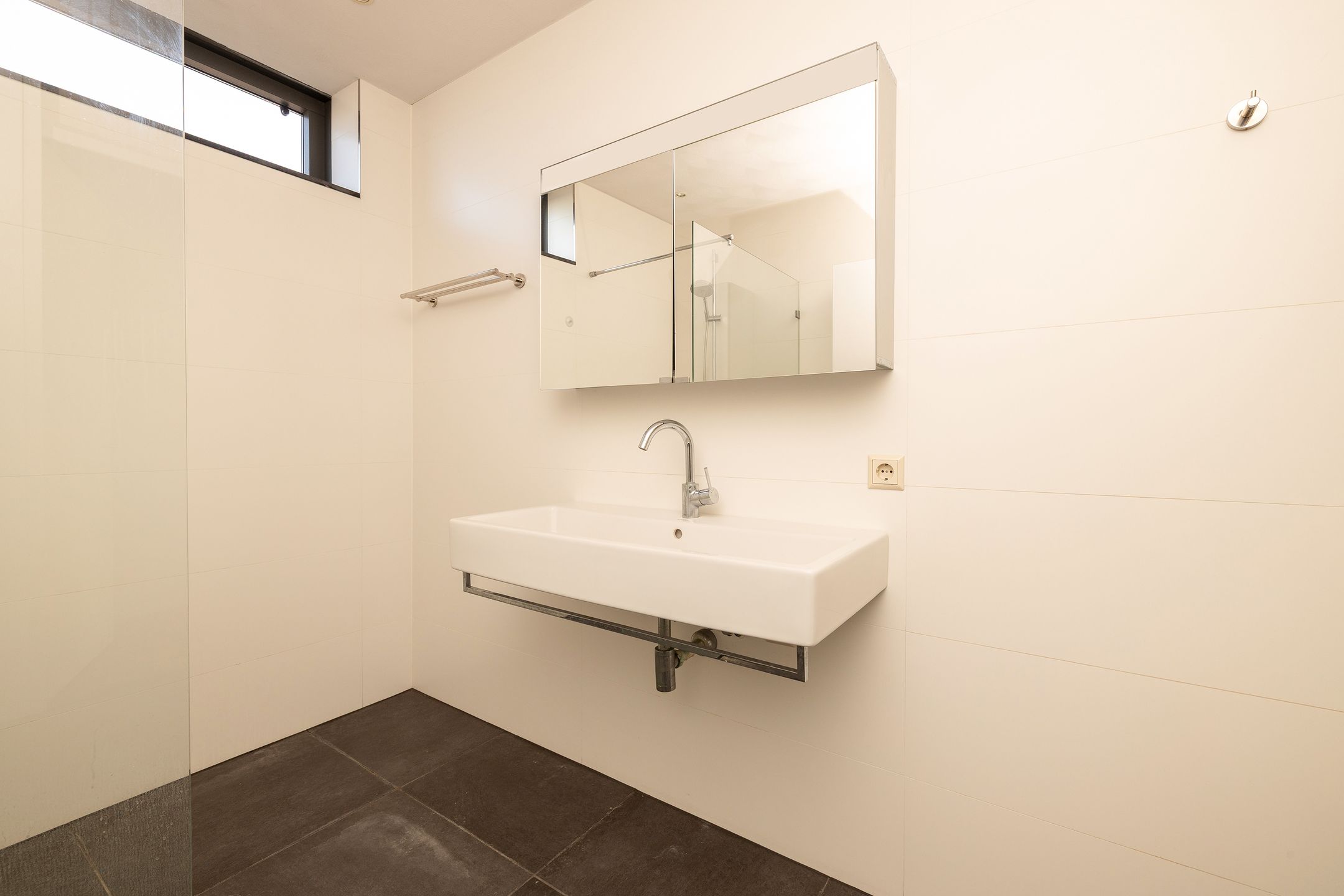 Foto 39 van Uiverplein 210