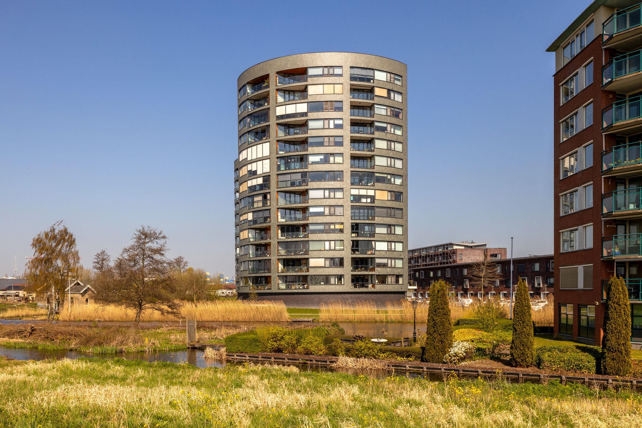 Foto 51 van Uiverplein 210