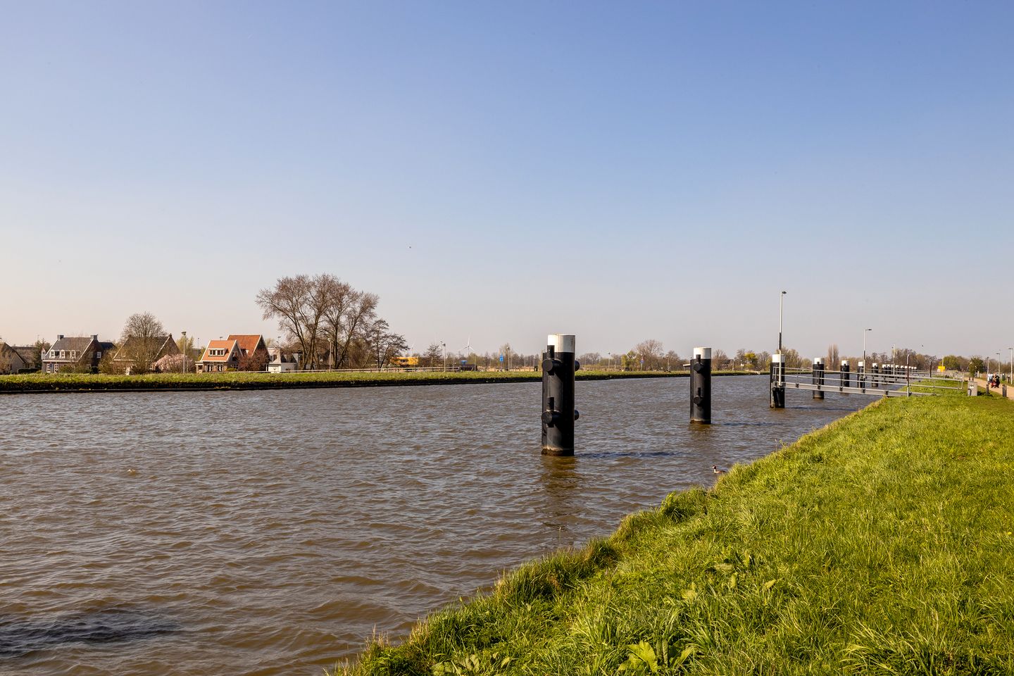 Foto 55 van Uiverplein 210