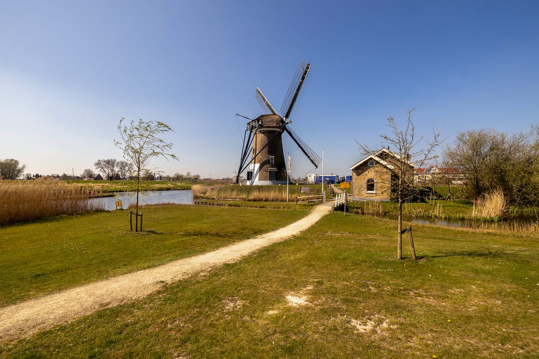 Foto 56 van Uiverplein 210