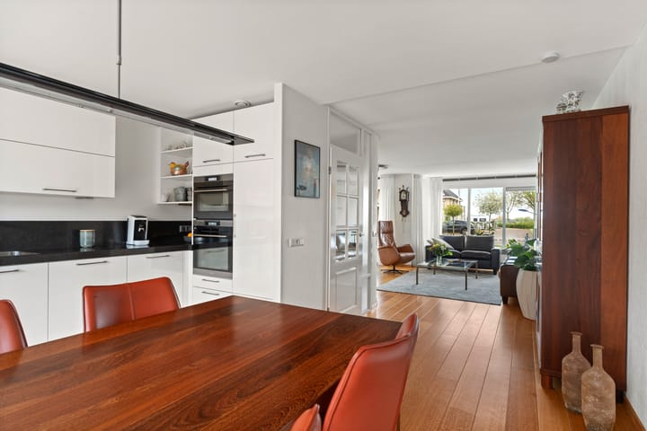 Photo 23 of Schellenkrans 8