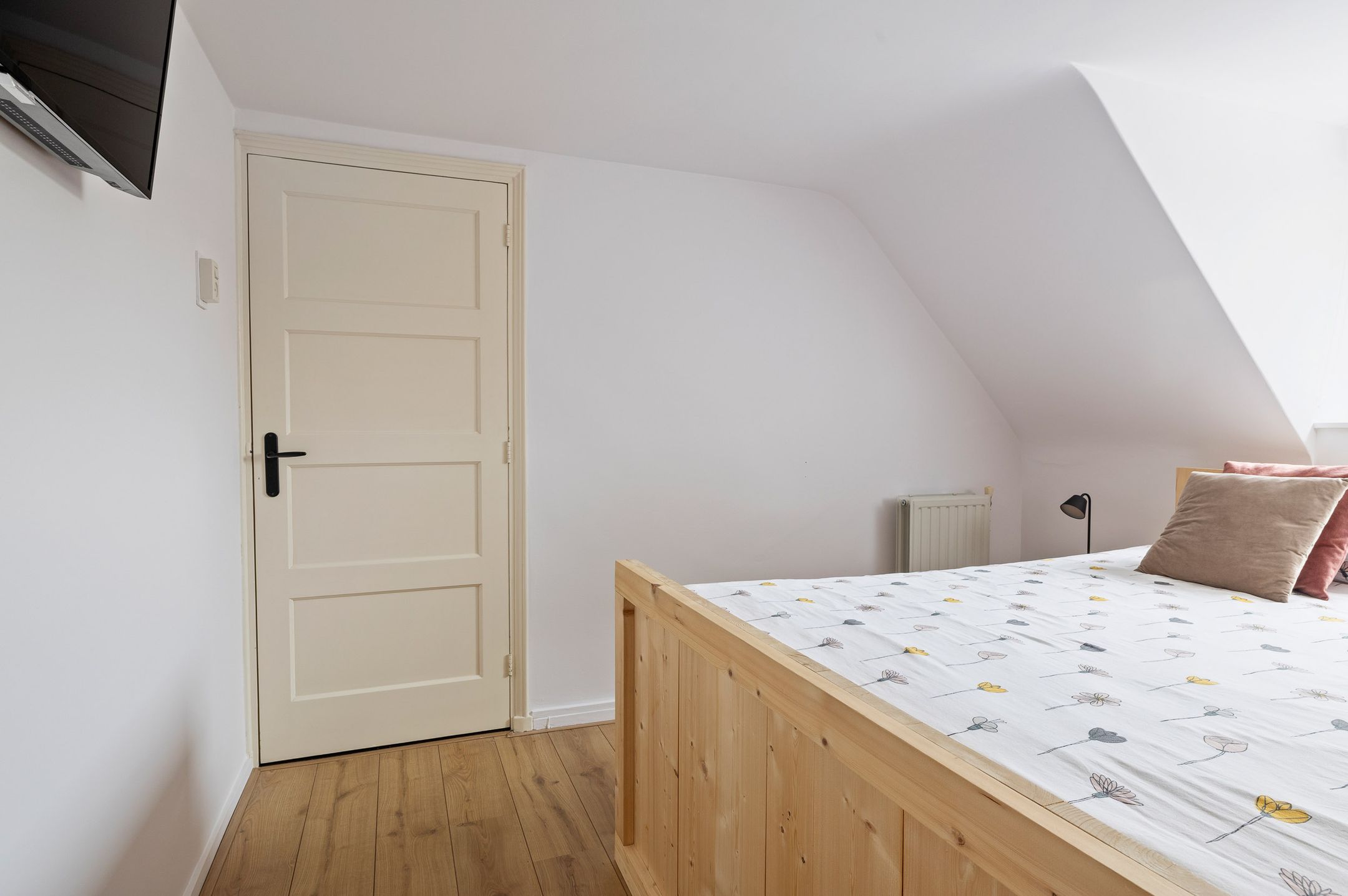 Photo 18 of Dorpsstraat 37