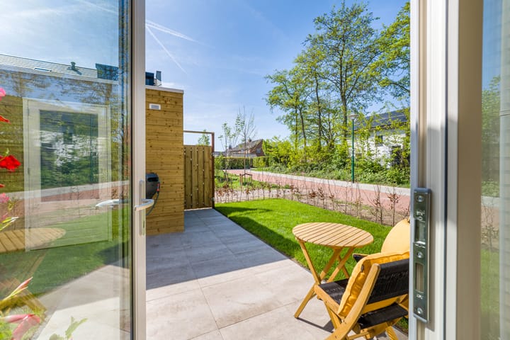 Photo 32 of Hiltlaan 2