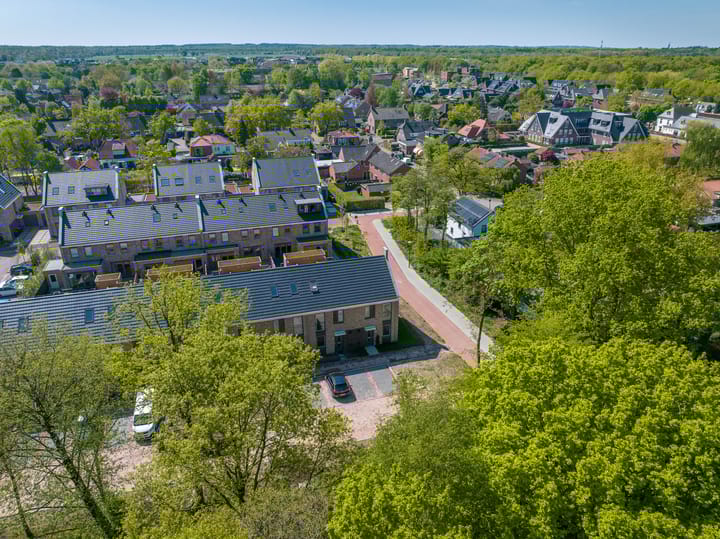 Photo 41 of Hiltlaan 2