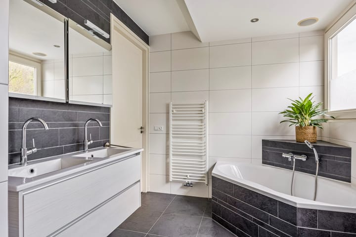 Foto 4 van Den Eik 16