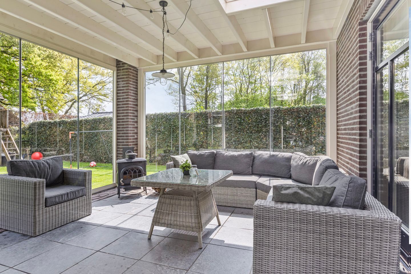 Foto 5 van Den Eik 16