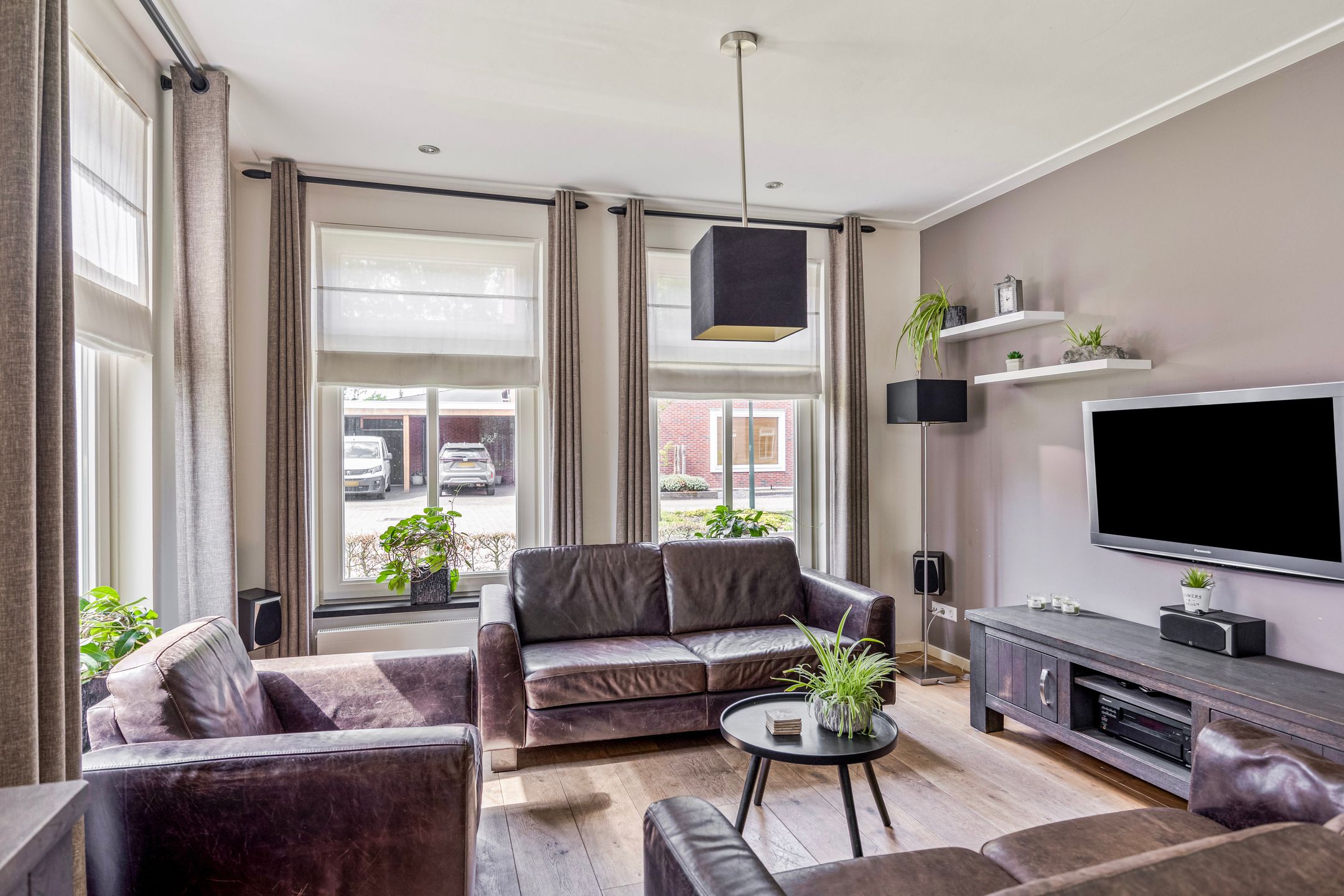 Foto 12 van Den Eik 16