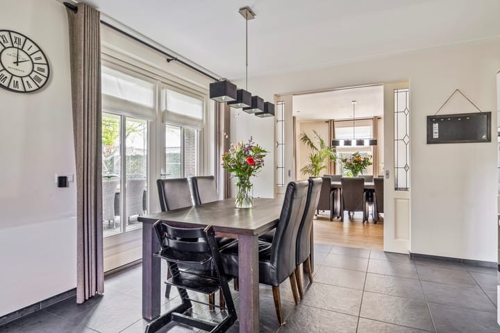 Foto 14 van Den Eik 16