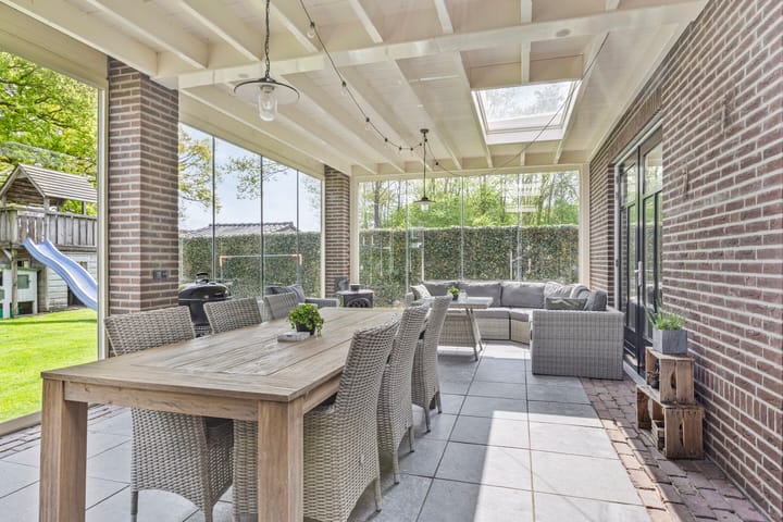 Foto 19 van Den Eik 16