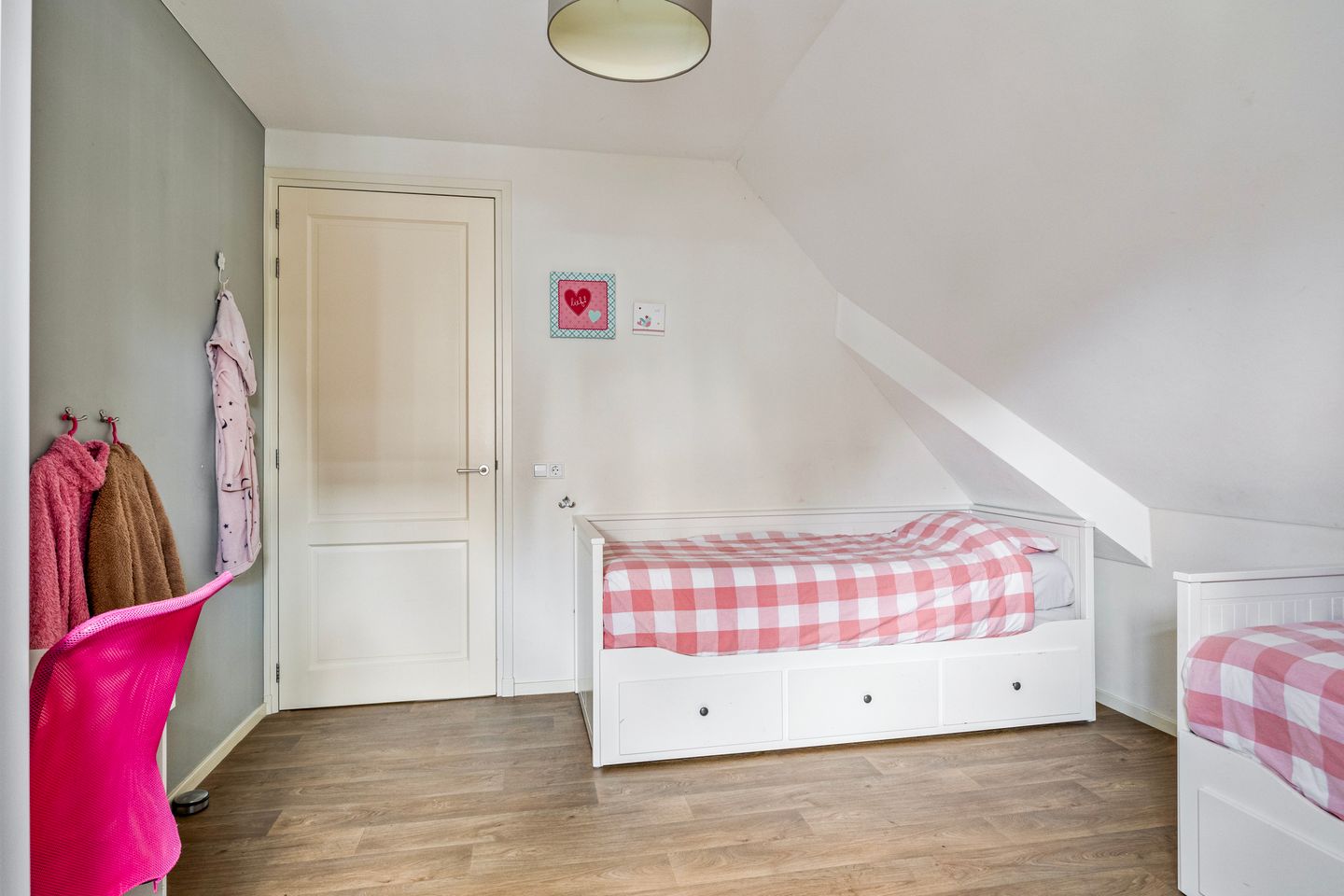 Foto 34 van Den Eik 16