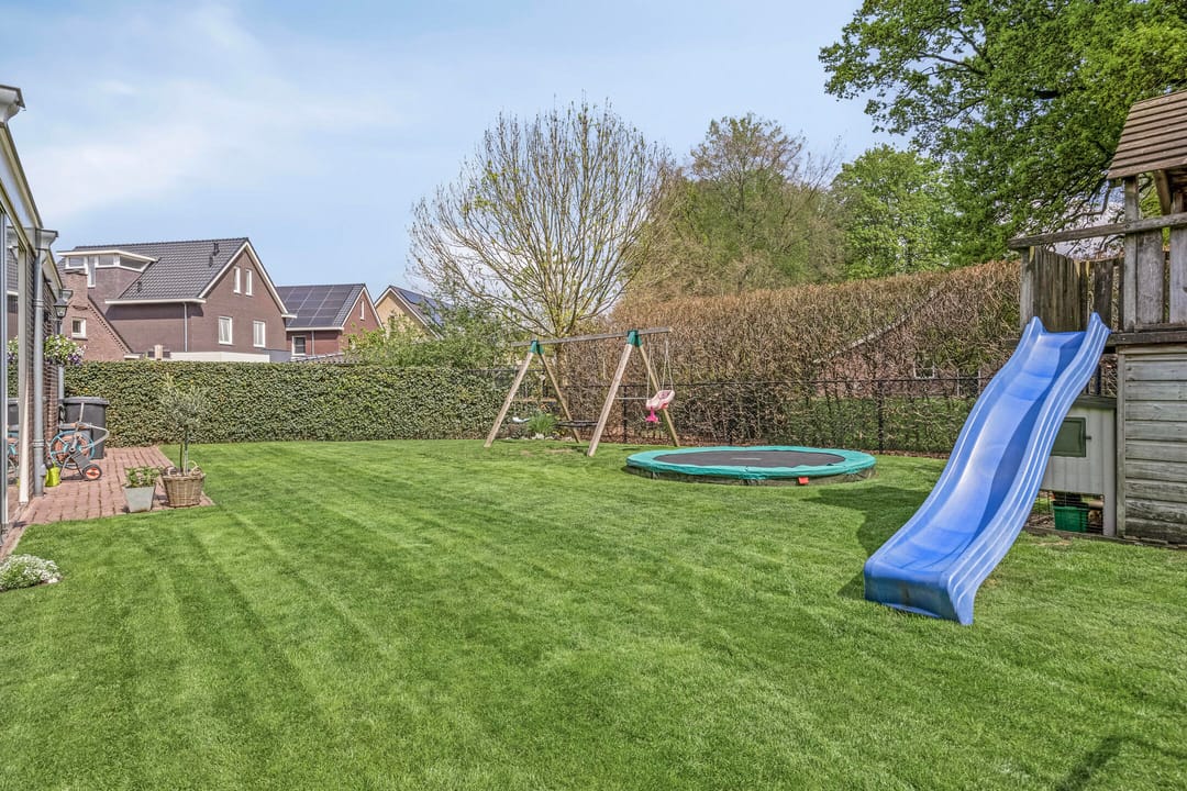 Foto 41 van Den Eik 16