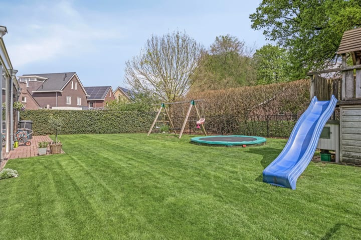 Foto 41 van Den Eik 16