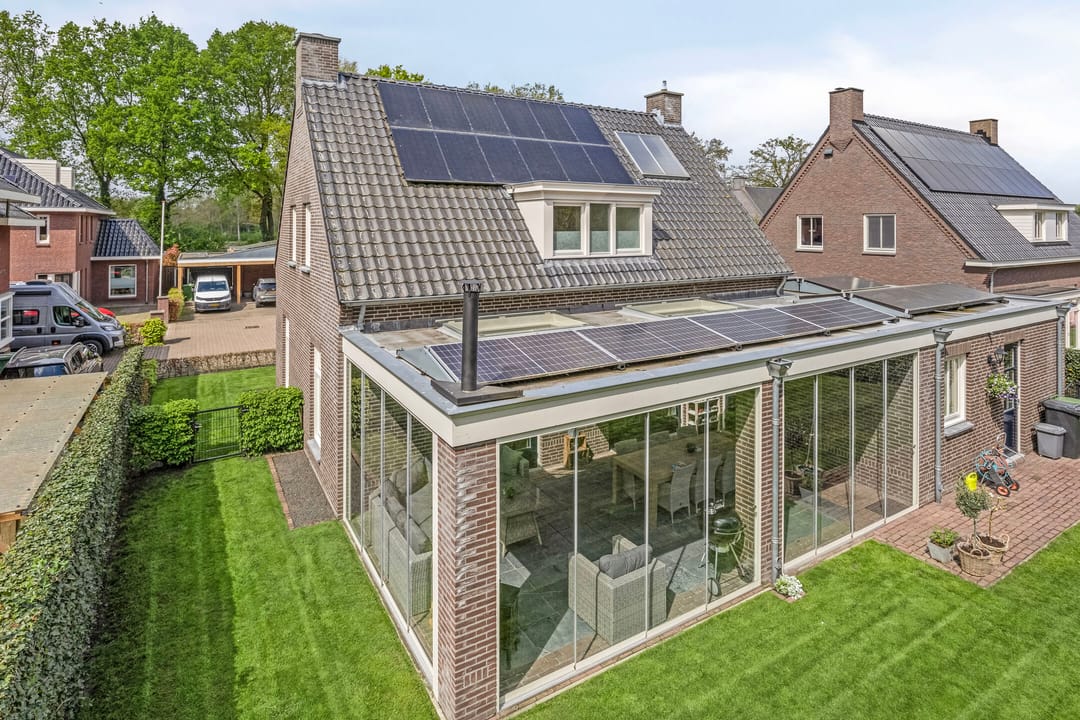 Foto 43 van Den Eik 16