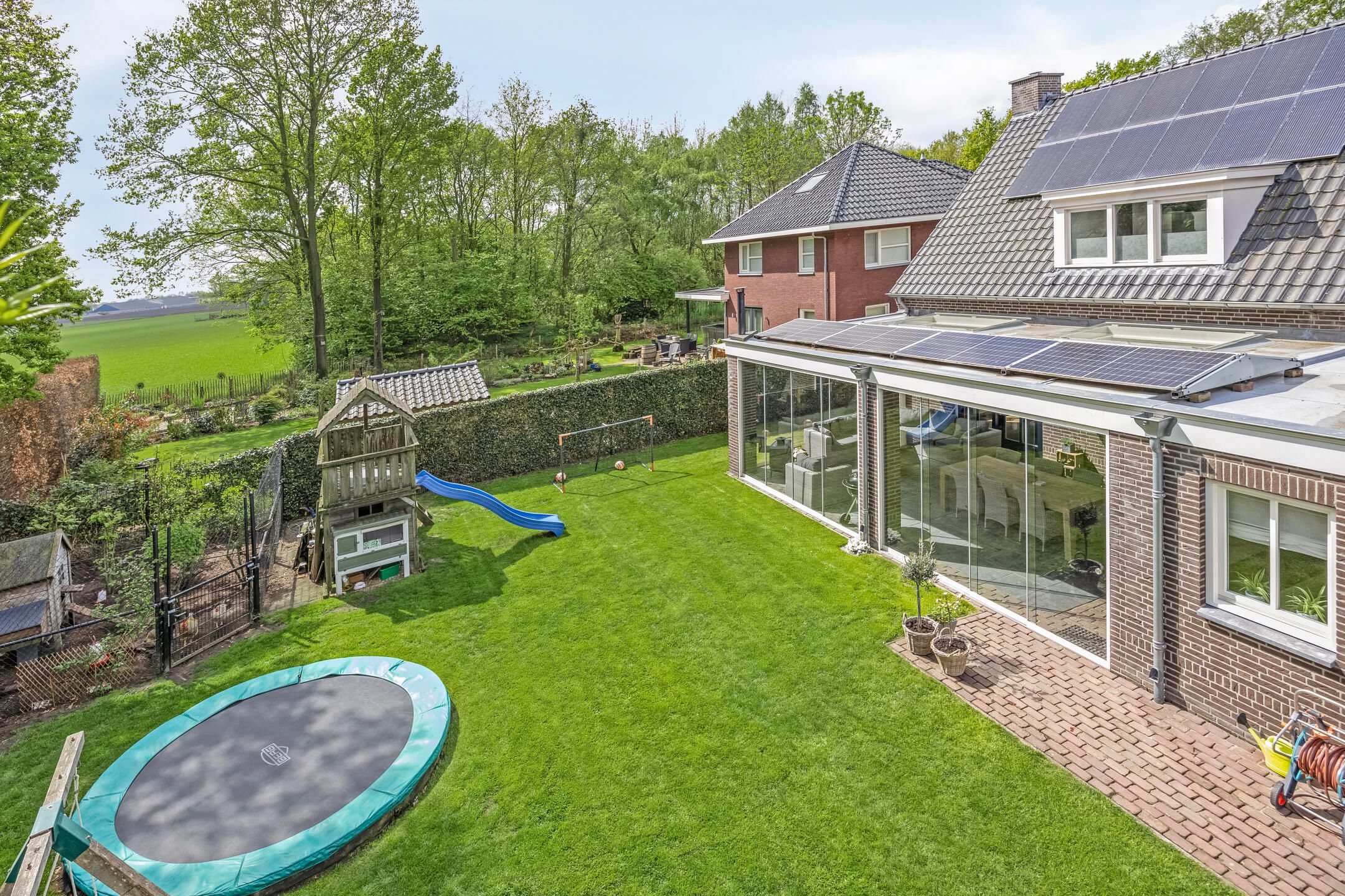 Foto 45 van Den Eik 16