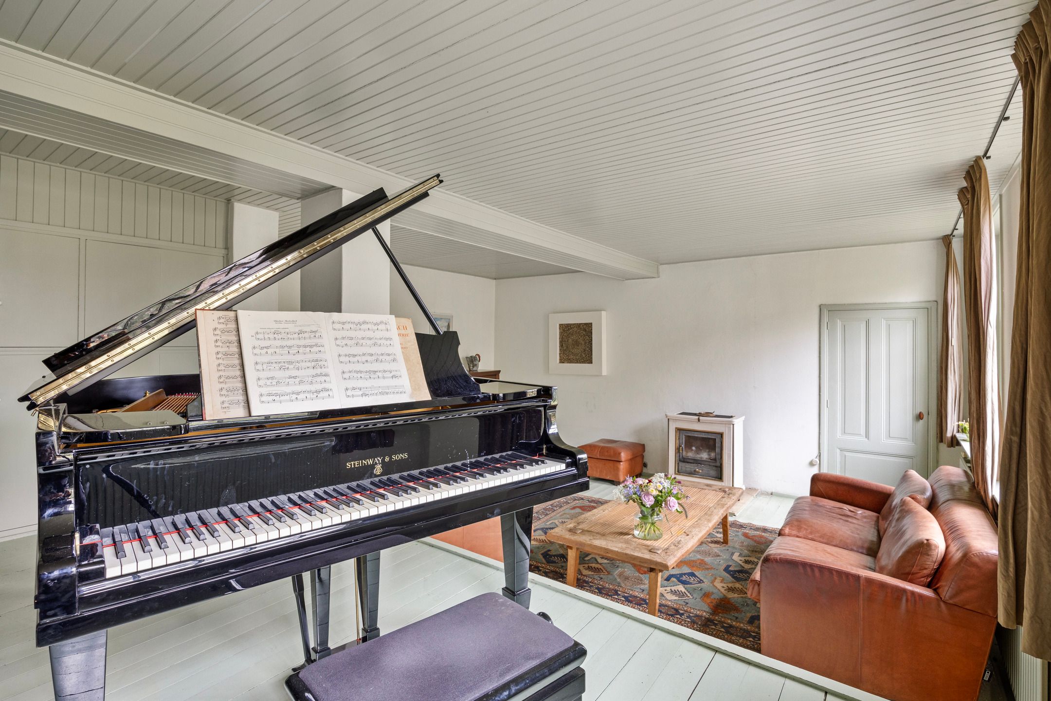 Photo 6 of Pastoriestraat 4