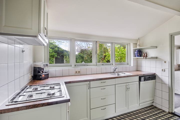 Foto 9 van Pastoriestraat 4