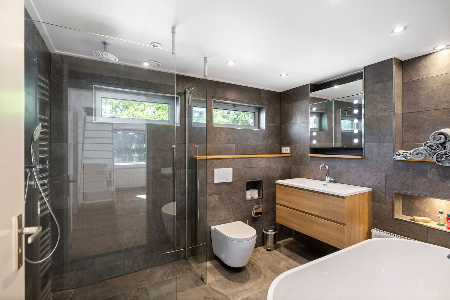 Photo 29 of Laan van Borgele 106