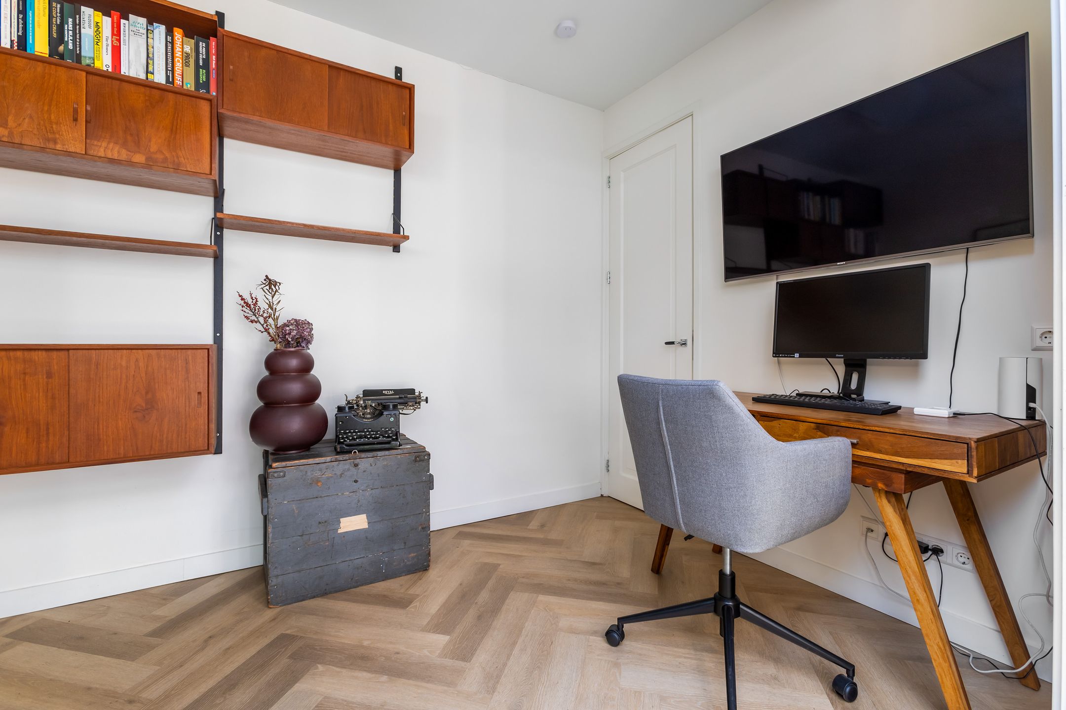 Foto 30 van Curaçaostraat 107-H