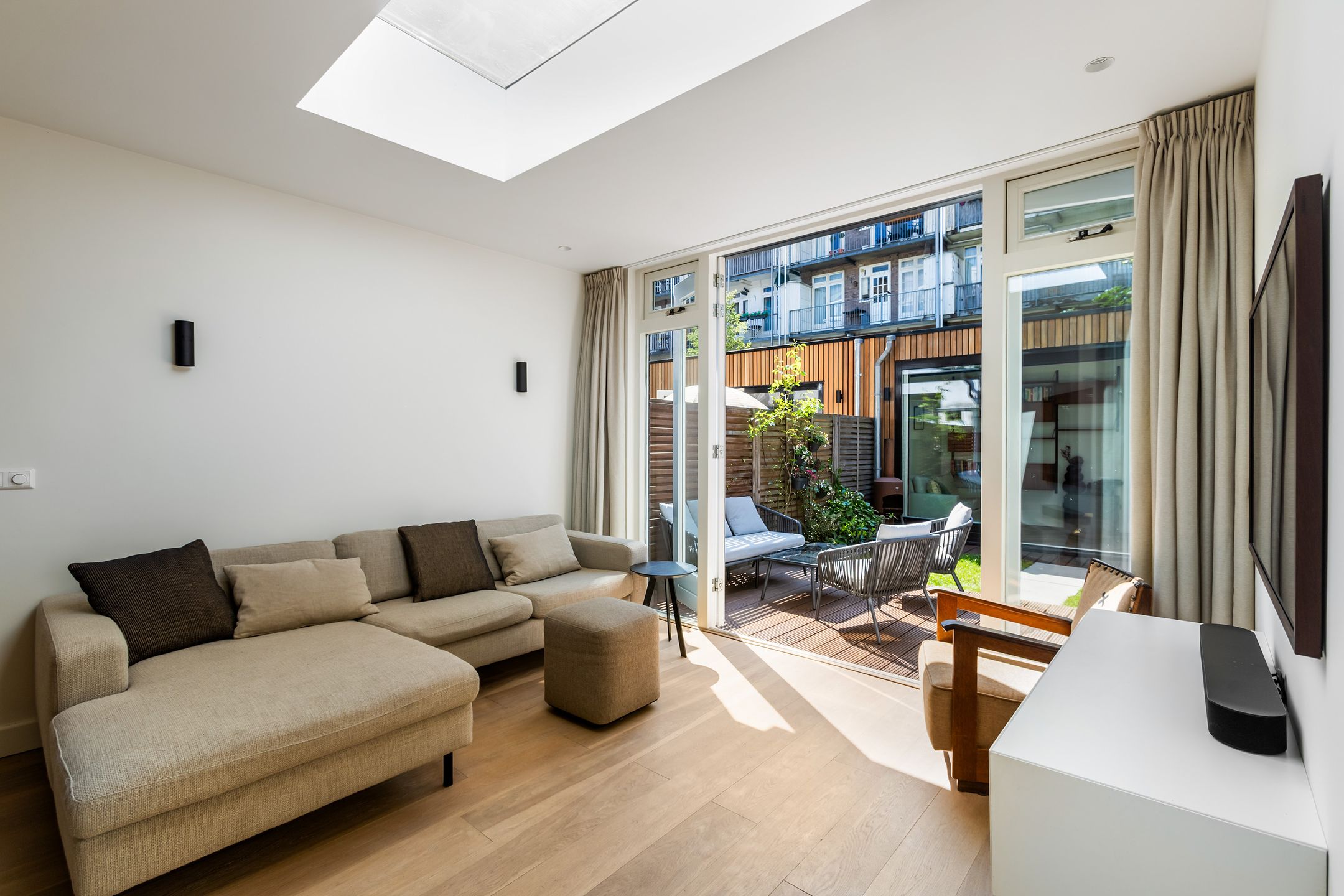 Foto 3 van Curaçaostraat 107-H