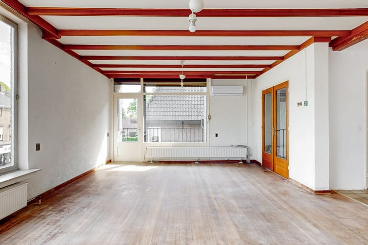 Foto 8 van Anjelierstraat 10