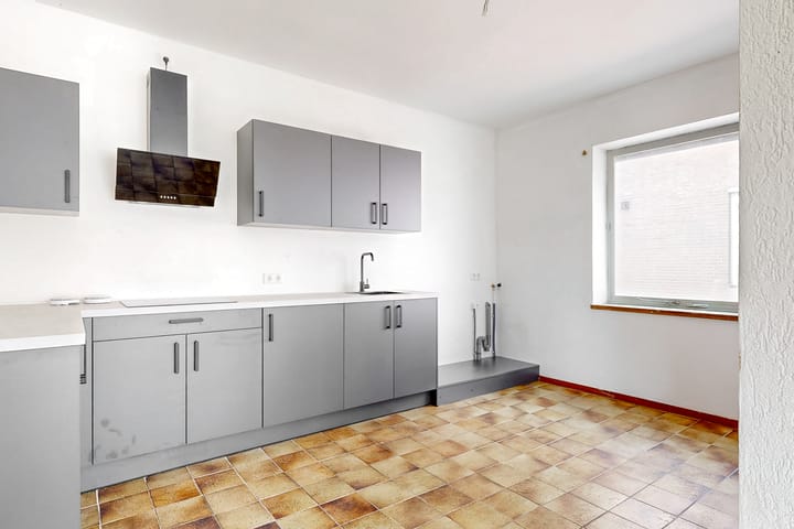 Foto 9 van Anjelierstraat 10