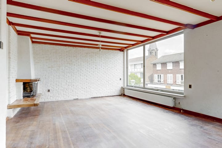 Foto 12 van Anjelierstraat 10