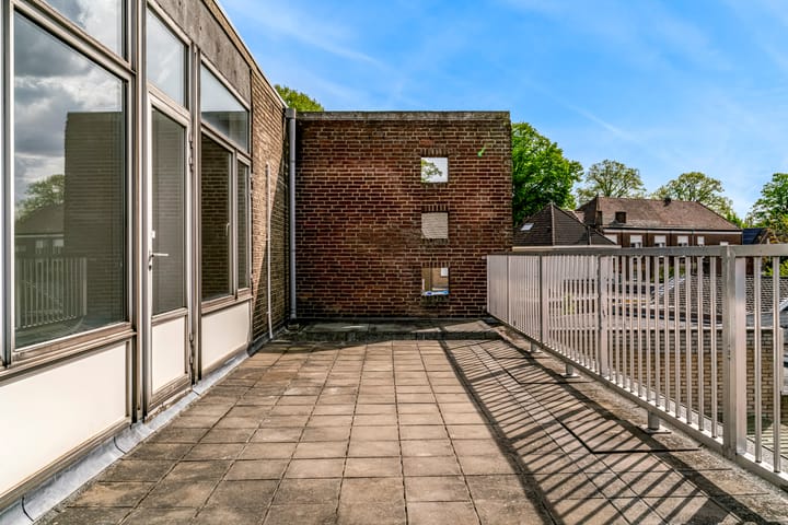 Foto 33 van Anjelierstraat 10