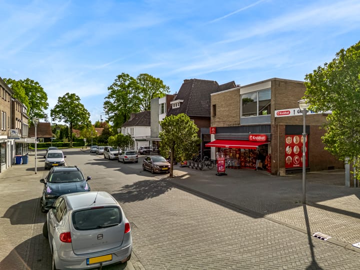 Foto 42 van Anjelierstraat 10