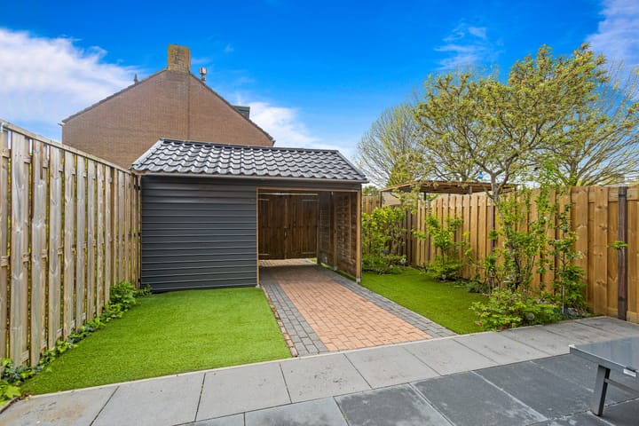 Foto 2 van Domela Nieuwenhuisstraat 12