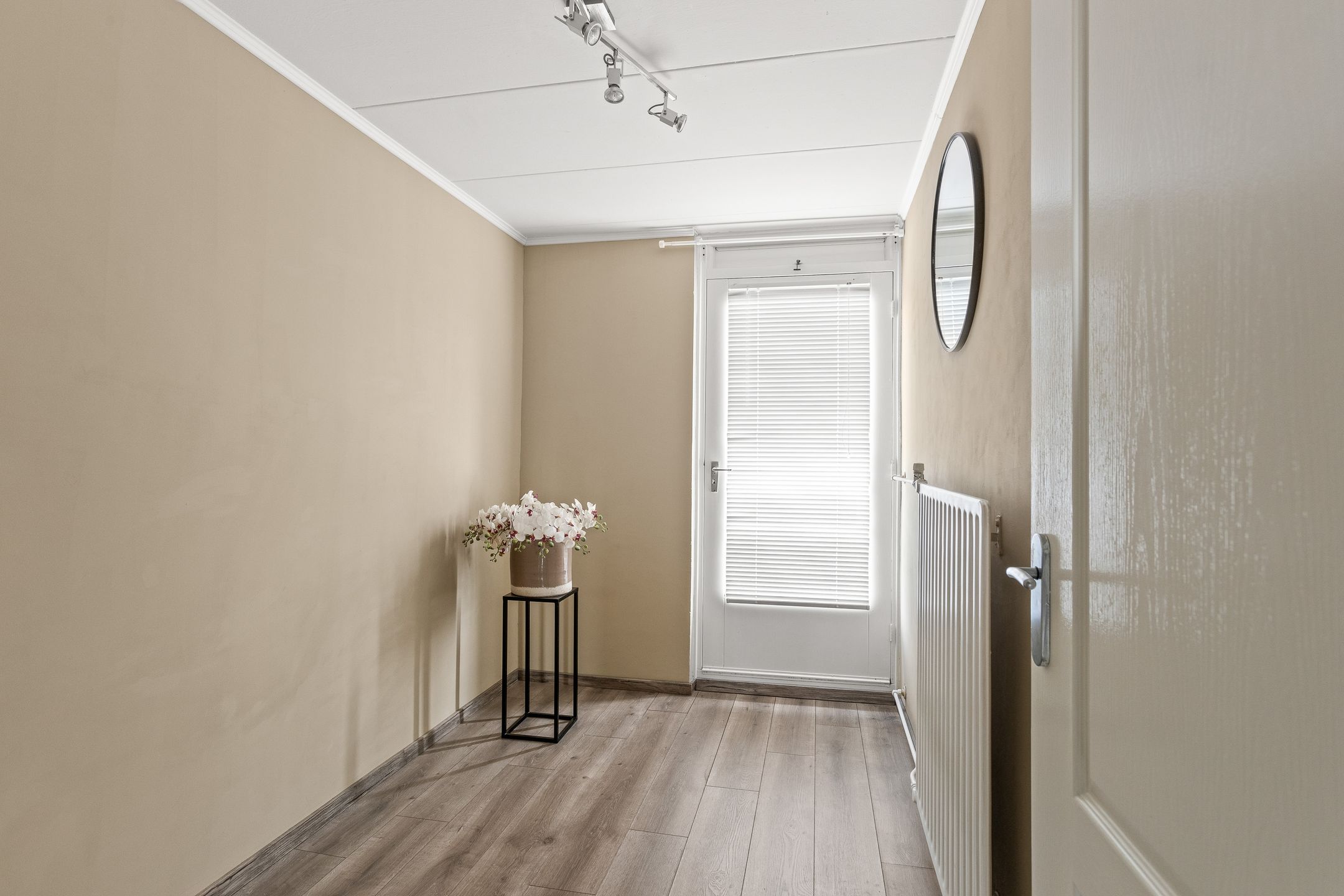 Foto 30 van Domela Nieuwenhuisstraat 12