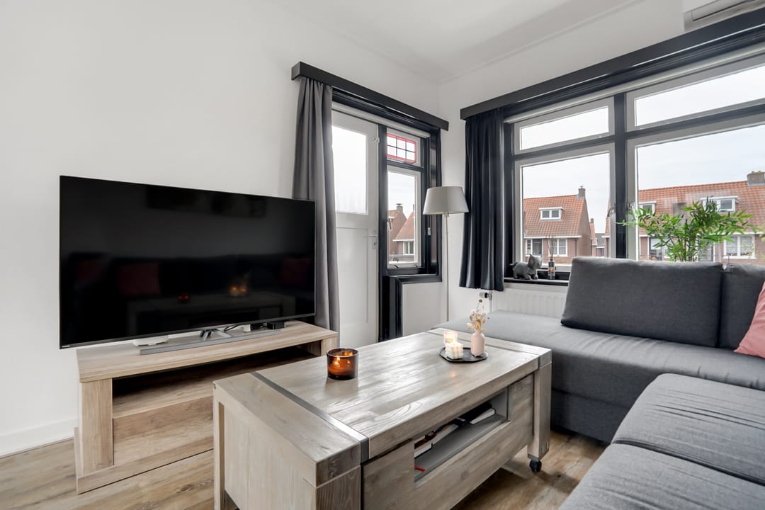 Foto 41 van Deurningerstraat 301