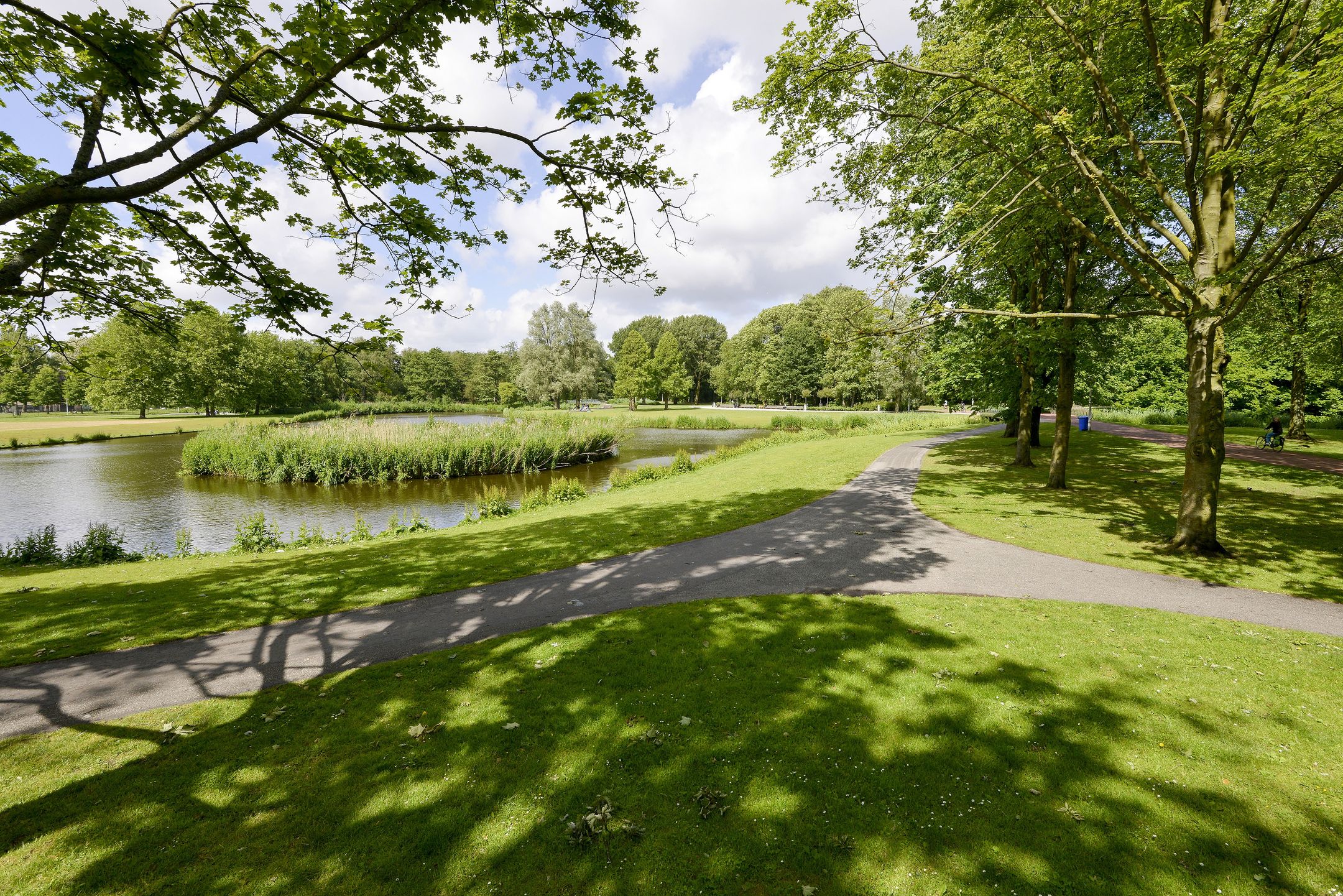 Foto 21 van Van Spilbergenstraat 30-H