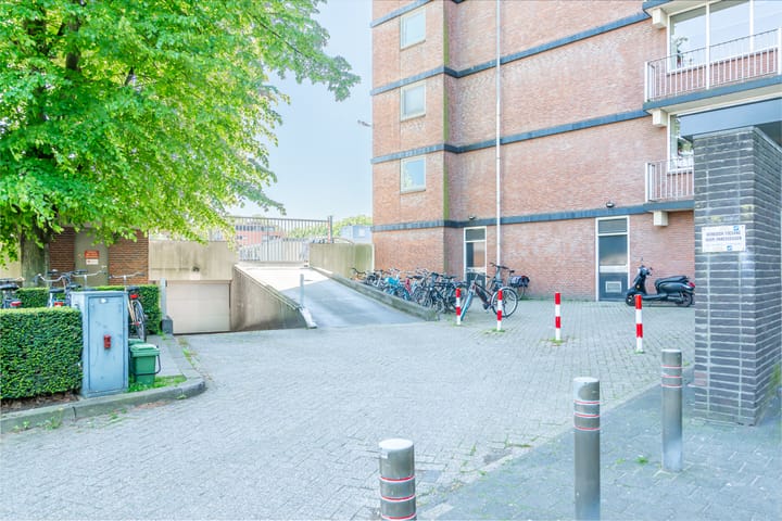Foto 41 van Via Regia 184-B