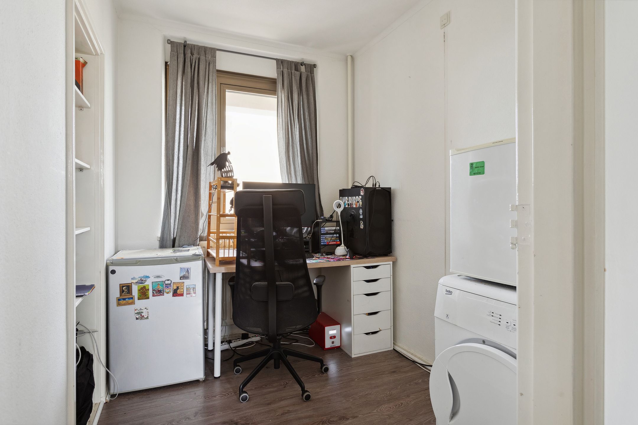 Photo 21 of Adriaen van Ostadelaan 155-4