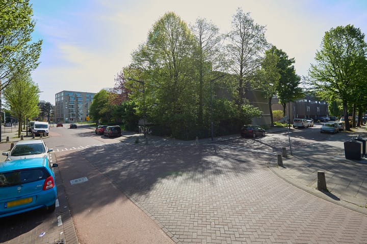 Foto 7 van Madridplantsoen 129