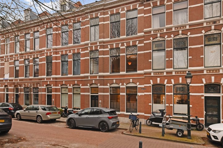 Van Merlenstraat 74