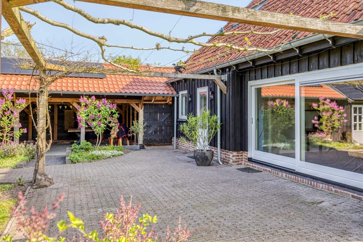 Foto 48 van Lytse Buorren 14