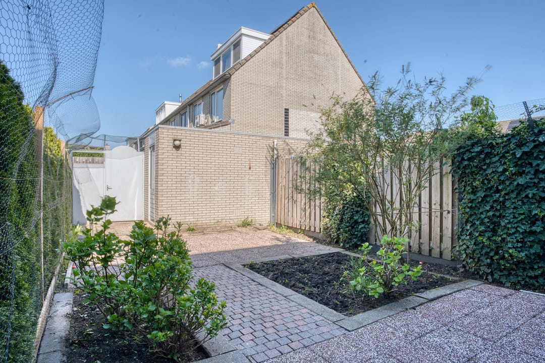 Photo 32 of Abdij 50